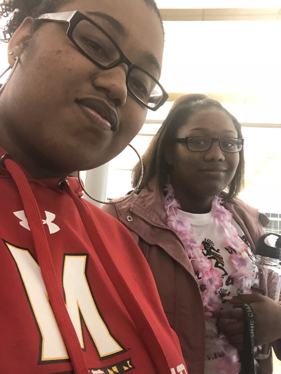 rainssss__'s tweet photo. to know someone since grade school and have the friendship we had is something i cherish i’ve spent most of my life with her and knowing that things have changed i’m at a lost with what to do without her she’s beenmy person since that day at the swing set i love you always jay ❤️ https://t.co/IcZpkdN4R6