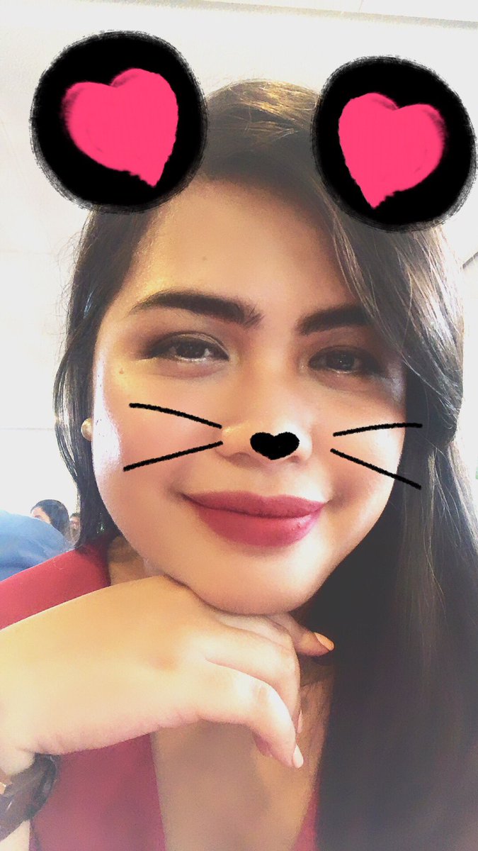 krissbreezzyy's tweet image. I miss my glow skin ya know #stressedout #breakout #pimpcrew #zitsout