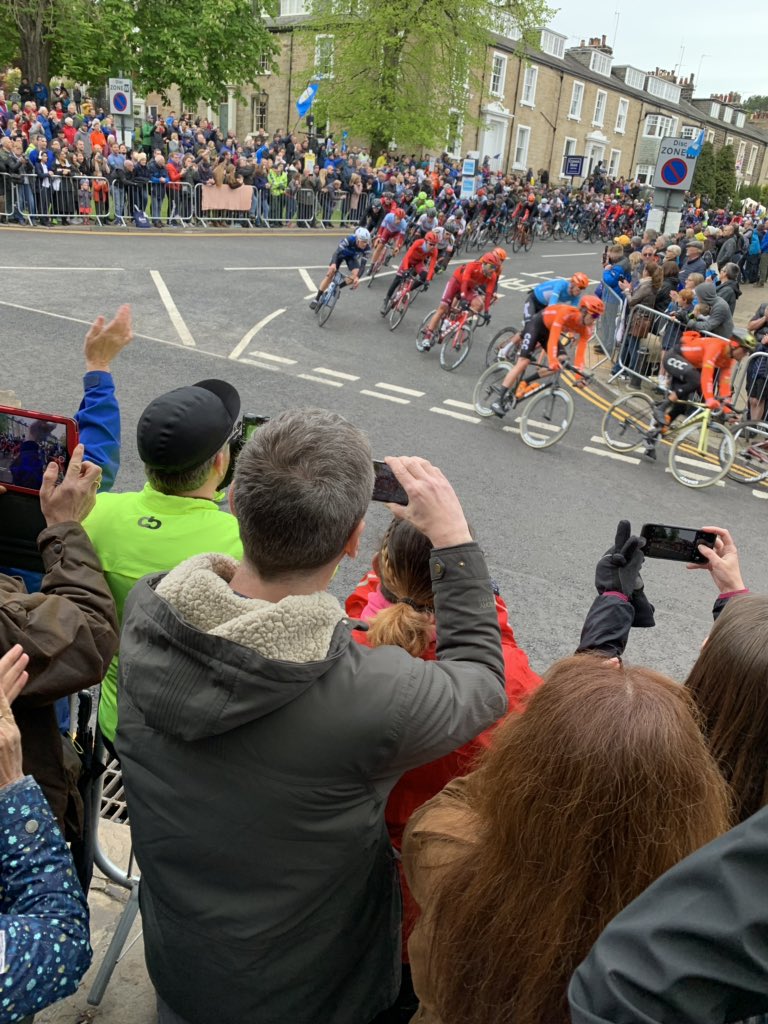 Spectacular tour de Yorkshire day2 passing through Harrogate this afternoon. #TourdeYorkshire2019 #Harrogate