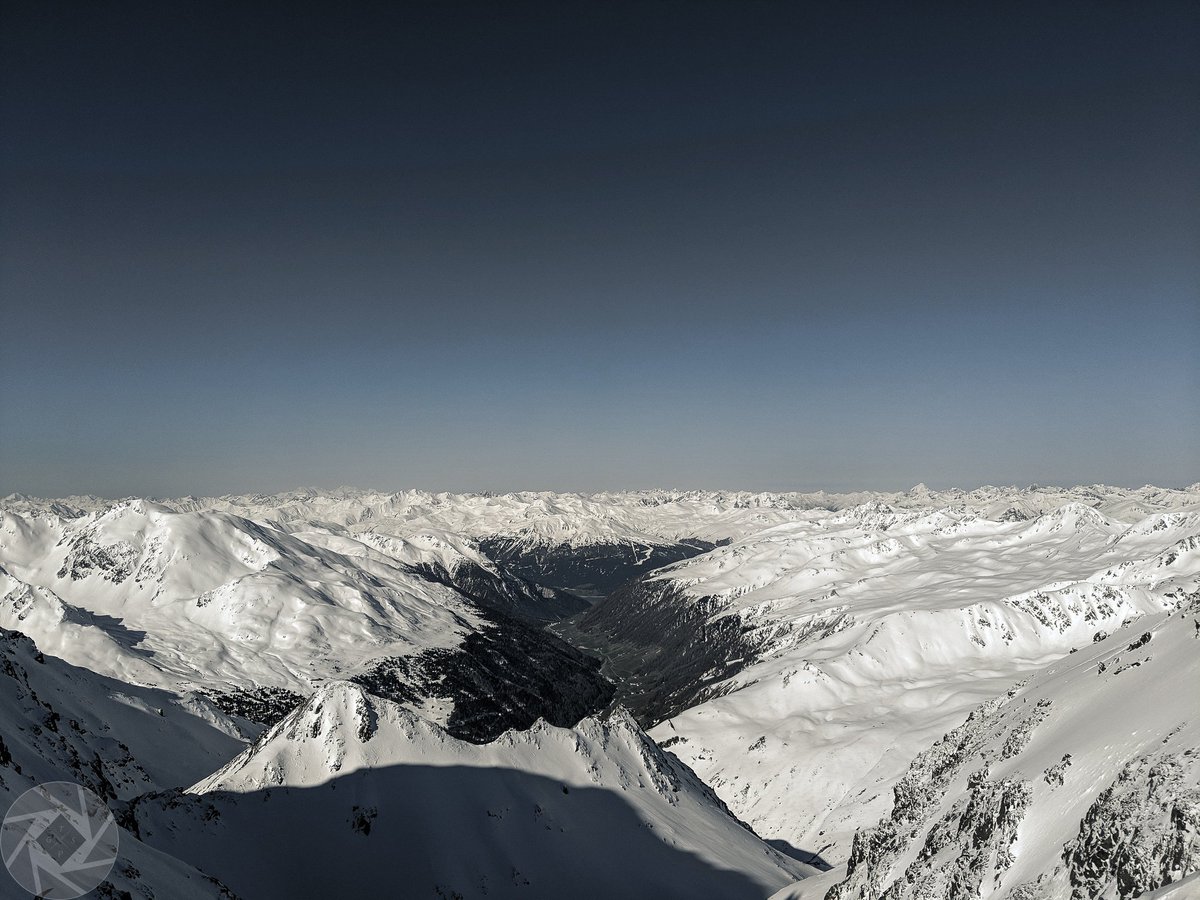 The_Grey_Scale's tweet photo. Looking From One Country To Another, Austria/Italy. .
.
.
.
.
#naturephoto #watchthisinstagood #artofvisuals #awesome_earthpix #landscape_captures #natureaddict #nature_wizards #awesomeearth #naturediversity #ourplanetdaily #earth_deluxe #googlepixel #visittyrol #lovetyrol https://t.co/8pLhnAyBUI