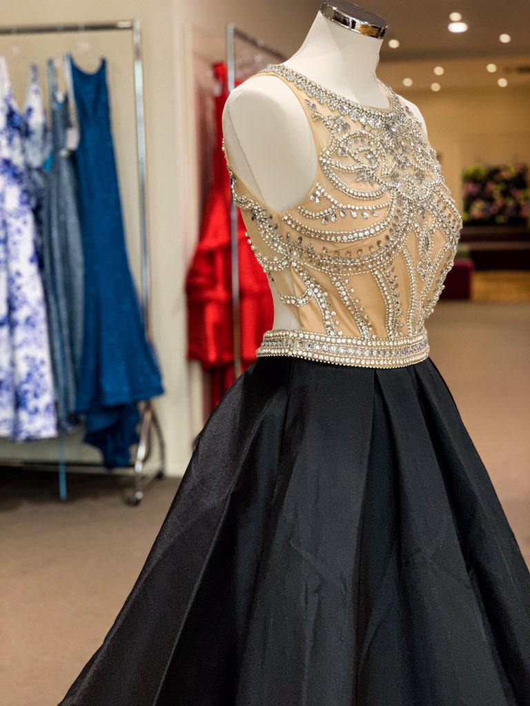 KylieRoseBou's tweet image. This stunning JOVANI ball gown is available to try on in store today and this weekend! Pop in to see how stunning it is 😍✨ #cardiff #cardiffprom #promdress #Prom2019
