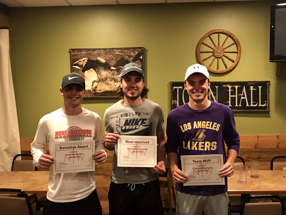nwcmgolf's tweet photo. Season ending awards as voted on by their peers:

Barnabas: Austin Reitz
MVP: Caleb Badura
Most Improved: Nick Bomgaars https://t.co/SI8JM3PQZH