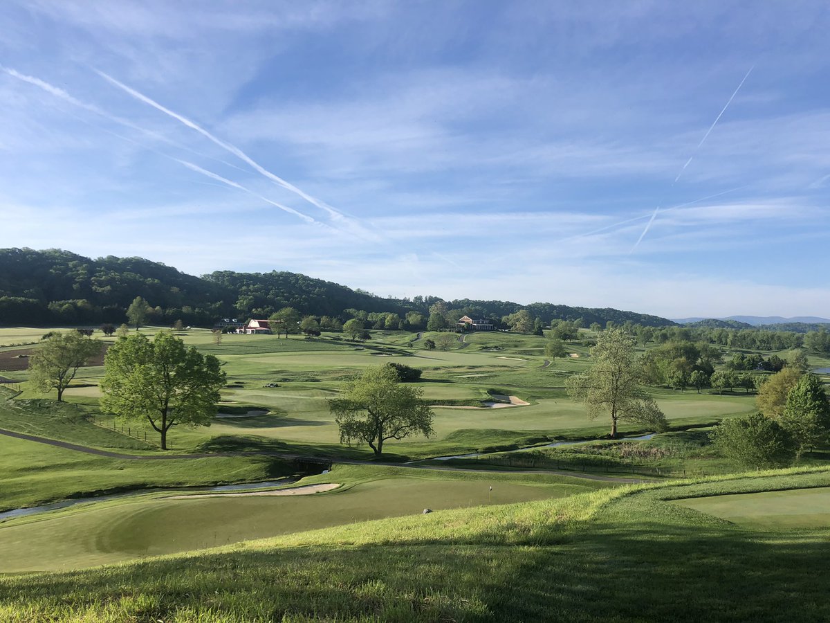 jpdivot's tweet image. Happy Friday y’all!  The staff has killed it this week!! A beautiful morning to end the week @TheOldeFarm ... @EllerTyler