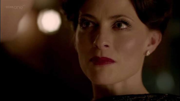 Кто играл адлер в в шерлоке. Кто играл адлер в в шерлоке. Кто играл адлер в в шерлоке. Скандал в белгравии ирен адлер. Кто играл адлер в в шерлоке.