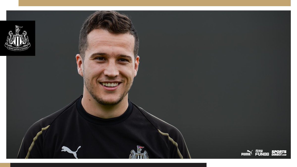 A very happy birthday to Newcastle United defender Javier Manquillo! 🎉🎁🎂 #NUFC
