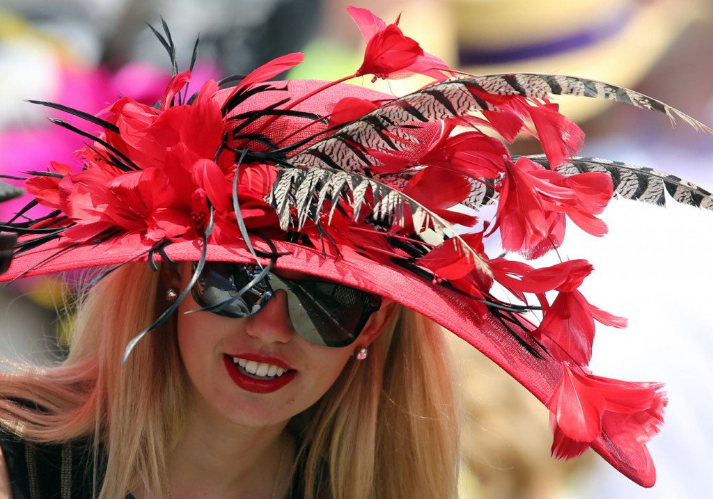 Adventtransport's tweet photo. Heading to the #Derby🌹 🌹 ? Don't forget your hat 🎩 👒 and to call us to get you there! https://t.co/IKRDdfHDgg
#NASHVILLELOVE  #BNAcarservice #BNAshuttle #nashvillecorporatecoach #BNAcoach #KentuckyDerby2019 #KentuckyDerby #DerbyHats #BigHats #RaceForTheRoses https://t.co/2D1QgwlriH