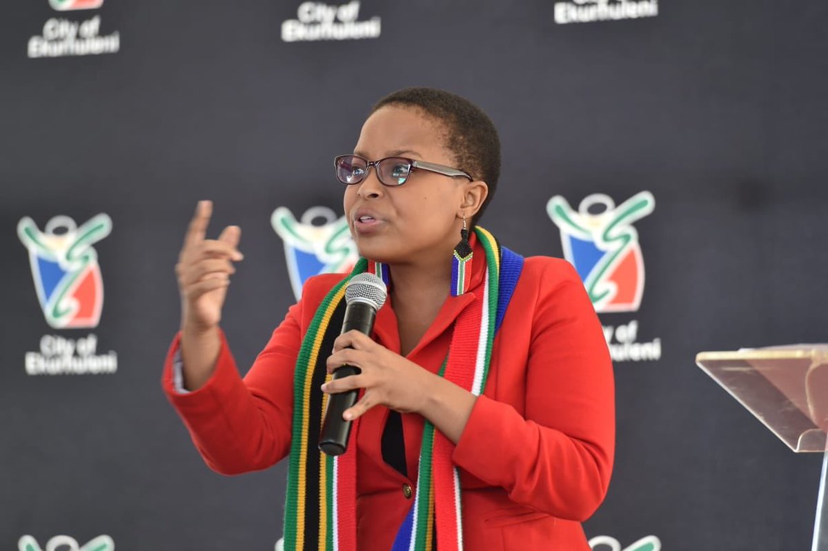 Pinky_Kekana1's tweet photo. Today we had a critical engagement at the Job Opportunities Youth Expo  at Dukathole Sports Grounds in Germiston, @City_Ekurhuleni.  With Deputy Minister of @the_dti @BMagwanishe @Yes4YouthZA and @NYDARSA https://t.co/dYhZSrqn9C