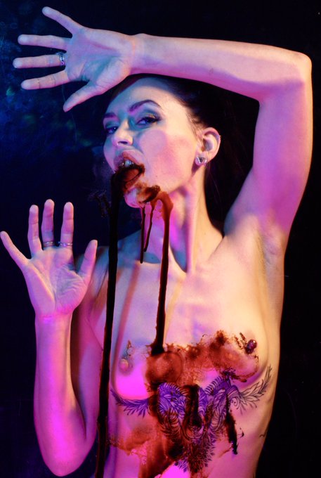 Gonna start using Twitter more as insta has become so censored! A recent image from a shoot I did for<a href="/tag/art"class="tags"><span>#art</span></a><a href="/tag/contemporaryart"class="tags"><span>#contemporaryart</span></a><a href="/tag/fetish"class="tags"><span>#fetish</span></a><a href="/tag/fetishart"class="tags"><span>#fetishart</span></a><a href="/tag/artistsontwitter"class="tags"><span>#artistsontwitter</span></a>