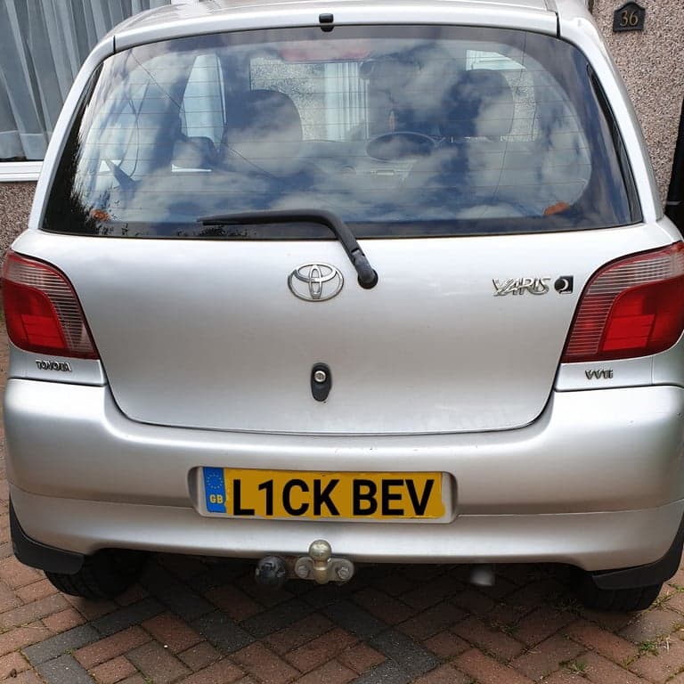 BeverlyMacca1's tweet photo. It is with great sadness I announce the demise of Tina Toyota. She left this world at 12.07pm today. She served me well and I've had many people in my Yaris over the last year. Many who came in my Yaris commented on how roomy it was. #RIP ❤️ #heartbroken #devod https://t.co/cjrZdwofQK