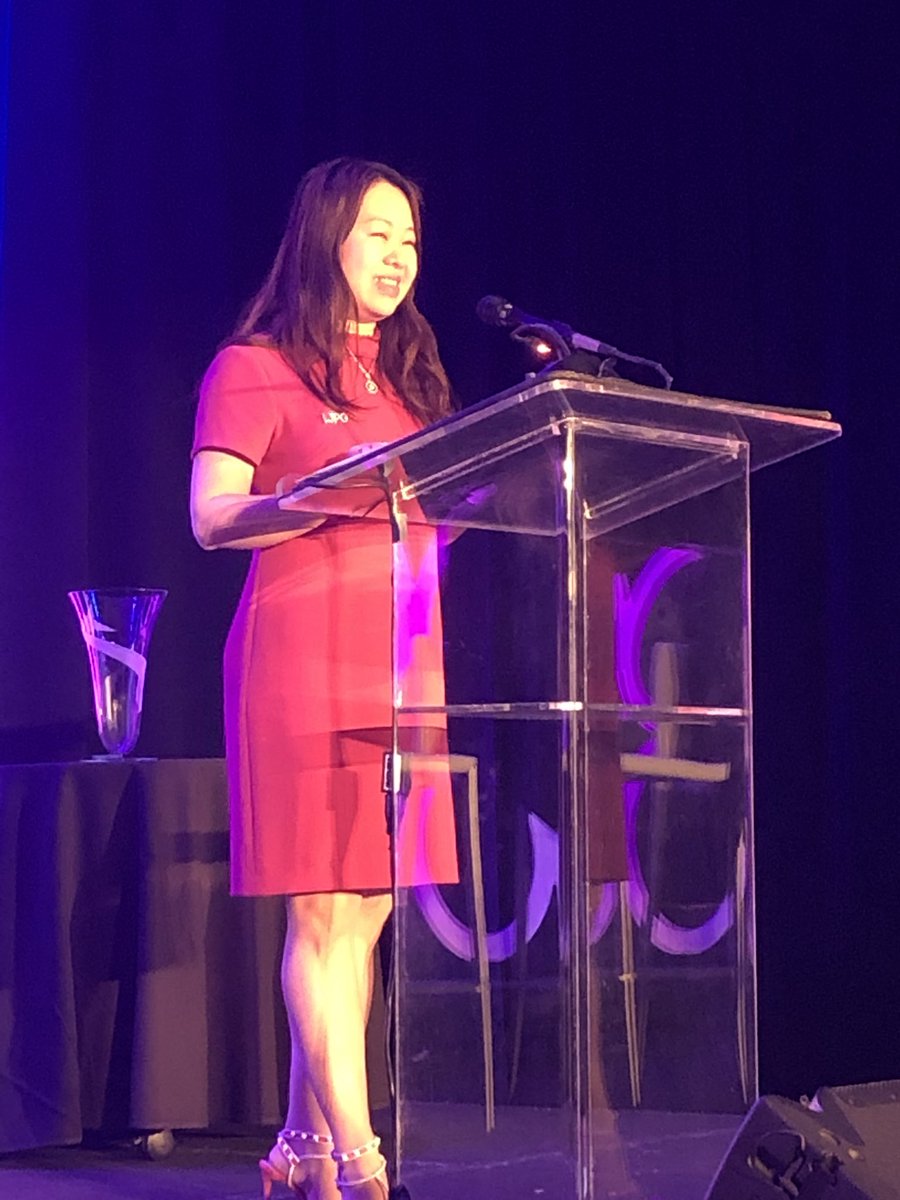 CamilleBurnsWPO's tweet photo. Four amazing pitches for @hbs OMP partial scholarships! @WomenPresidents #WPOLeadingUp https://t.co/p4SOQ1g83X