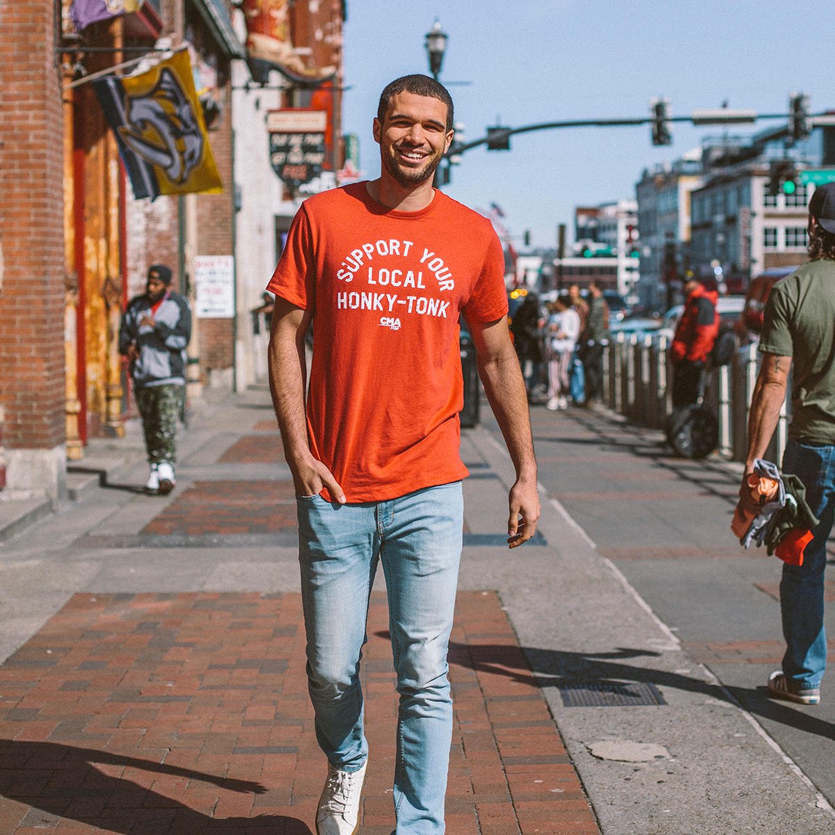 AlternativeApp's tweet photo. Weβre excited to be a part of @CountryMusic merch! Shop all things Country here: https://t.co/J0iHGFld3u #CMAfestinHanes #PrintAlternative https://t.co/814fgpadBf