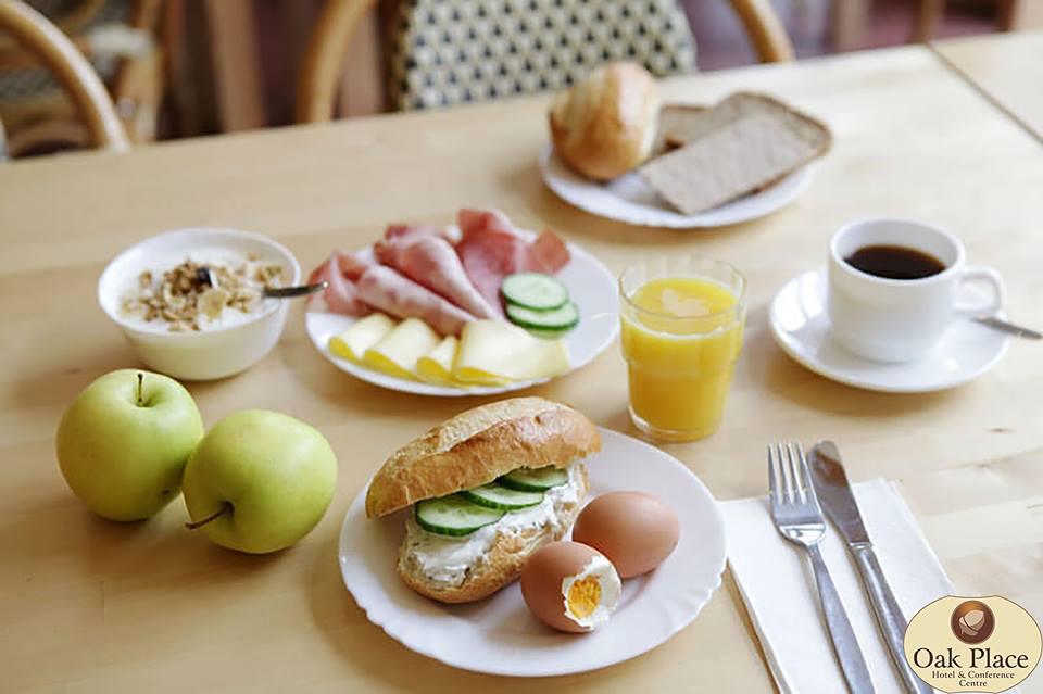 oak_place's tweet photo. Whether you are planning a special occasion or simply need to unwind after a hectic work week, make the most of your weekend by booking your stay with us at Oak Place and get to enjoy our meals and services.
#EventsAtOakPlace
#OakPlace https://t.co/p53Mhhi9Fg