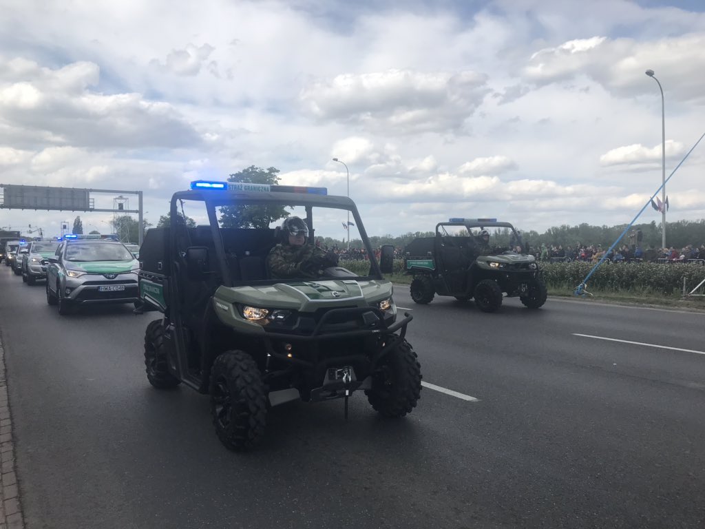 Военный парад в Польше более, вступления, парад, Польского, войск, Войска, военнослужащих, охраны, приняли, участие, пограничья, прошли, единиц, бронетехники, Варшавы, улицам, сторудников, полиции, параде, страны