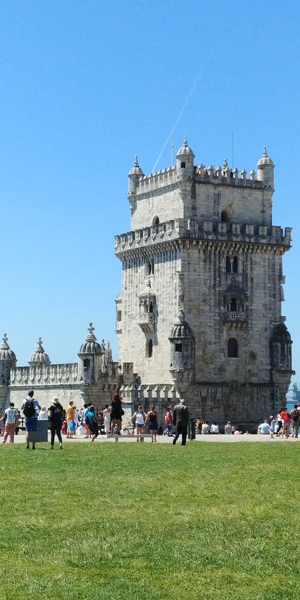 JennssJourneys's tweet photo. Lisbon highlights old town, Belem Tower, St Jeronimos Monastry and Caicais. https://t.co/5TZiBCp6L7