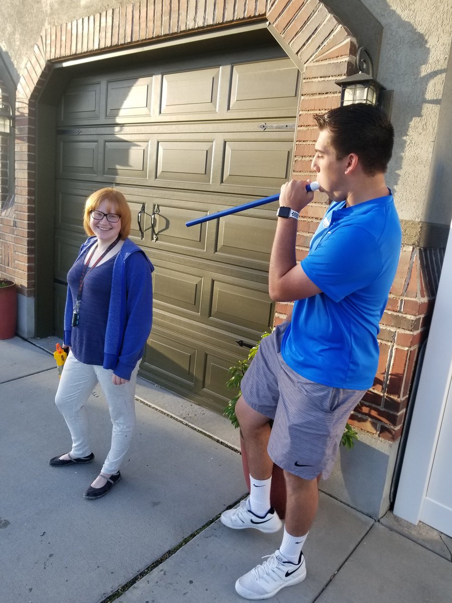 FreShaVocaDo___'s tweet photo. Shouldn't have gotten out of your car... Avam 1 - quarter giant - 0 @bhs_assassins_ https://t.co/CNT47vrp7Z