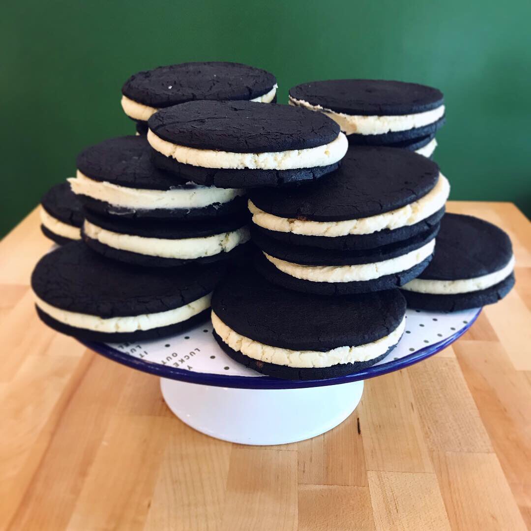 LuckysDeliNC's tweet photo. #TGIF friends! #Chocolate Sandwich Cookies &amp; Softshell Crab Sandos are here til they’re gone! Two fabulous way to celebrate all your hard work this week 😘 #durham #deli #treatyoself #eatlocal #seafood https://t.co/hSfARwruSM