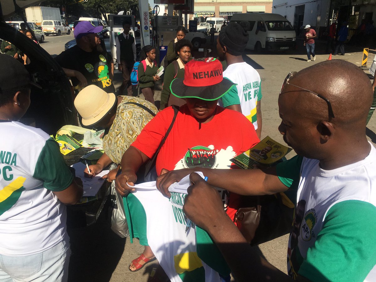 APC_Azania's tweet photo. New Members

 #MoveYourVote ➡️ #VoteAPC https://t.co/42kMEBJ6qZ