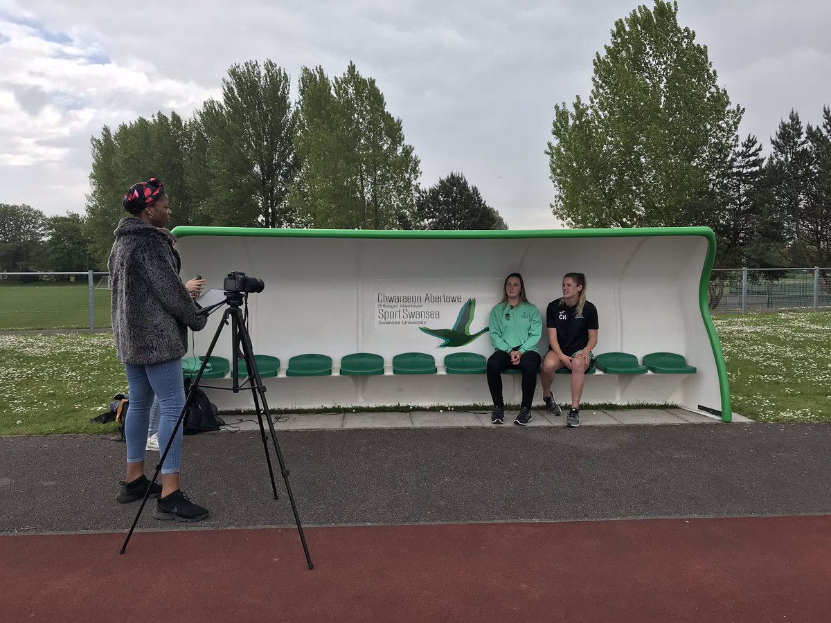 Catching up with the <a href="/SUWFC/">SUWFC</a> on their thoughts about Leadership and women in Sports. ⚽️

<a href="/SwanseaUni/">Swansea University</a> <a href="/SwanseaUniSEA/">Swansea Uni SEA</a> <a href="/Aspire2Be/">Aspire 2Be</a> <a href="/a2b_ibroadcast/">iBroadcast 📺🎤📝🎥📻</a> <a href="/_SeanHolley/">Sean Holley 🎤📺🏉📝🎥🏌🏻‍♂️</a> #TheLeaderWithin #ChangeTheGame #ThisGirlCan