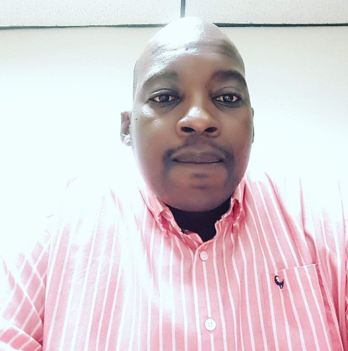MphoManyaapelo's tweet image. #officeChallenge #TheUrbanDrive #DevelopingArts Good Afternoon guys, it&apos;s Freaky Friday on @@northwestfm898 with @DMOS_SA &amp;amp; @mphogaletshitse King Shukubesh vs Kelebogile Alfred ayeeyee