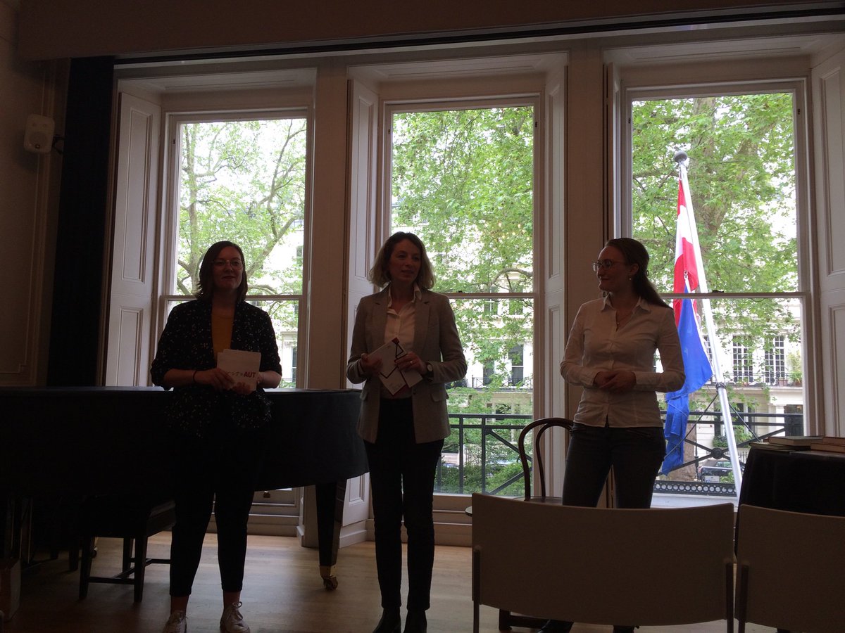 The prize-giving ceremony has started <a href="/writeAUT/">writeAUT</a> <a href="/ACF_London/">ACF London</a>