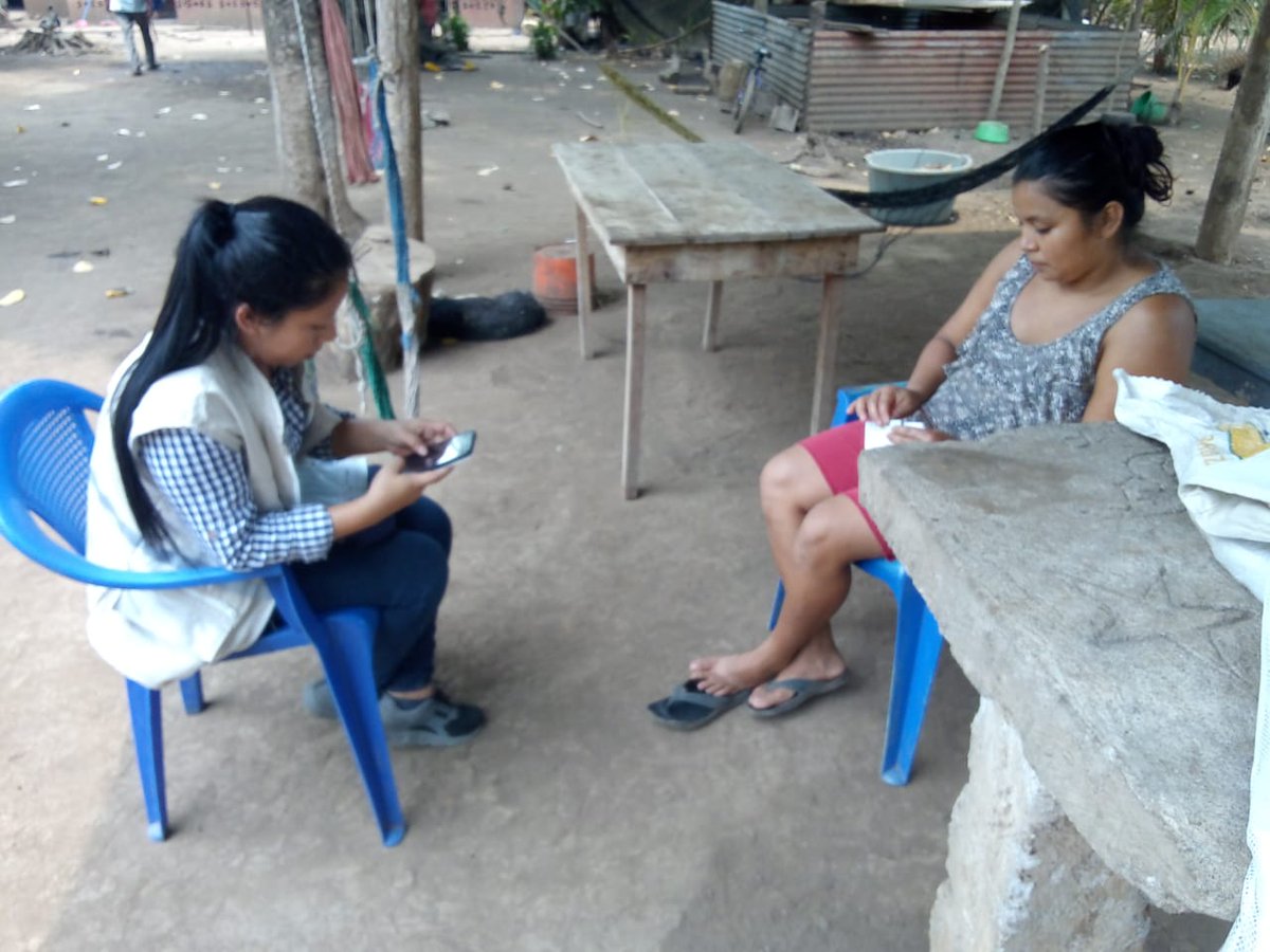 SESAN_Suchi's tweet photo. @SecretariaSESAN en Parcelamiento San Mauricio realizó entrevista Comunitaria y en 21 hogares como parte del proceso de #MONISAN en el municipio de Santo Domingo Suchitepéquez. https://t.co/LJvQZdvLRg