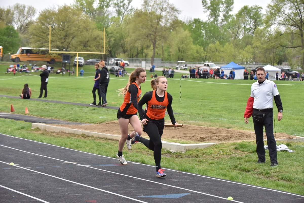 AtchCoMail's tweet photo. Congrats @TarkioR1 @FairfaxBulldog  #EAWOLVES Girls' Junior High 1st place win at Conference Track and the Boys' Varsity for their 2nd place finish.  Way to go EA! We are so proud of all our area sports teams! https://t.co/z6ifI0lCud