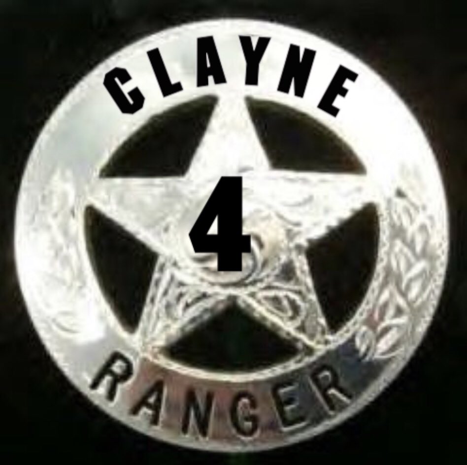 MirandaJMcGuire's tweet photo. @IsenbergArlene @PLenkov @CBS @JP_Books @PLenkov I sooooo hope you see us and hear what we are saying? Im told by good friend @Becoming_Bryna that you are awesome Showrunner so Im praying you hearing a real loyal bunch of fans #TeamClayne who seriously WANT THIS !❤️😎#ClayneCrawford #RangerCBS https://t.co/FmRrmy8LOy