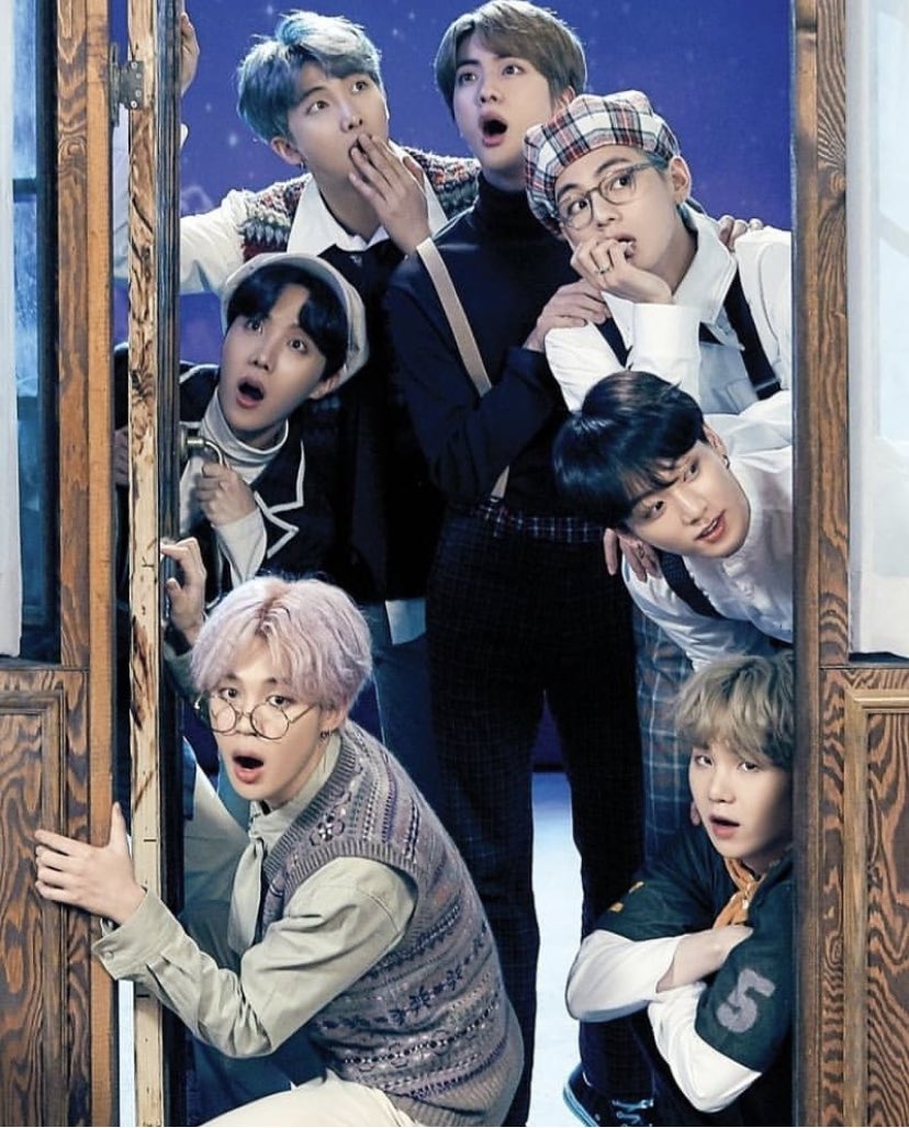 iamJLuna's tweet image. I totally don’t mind driving five hours or so to see them perform live 💖👑👑👑👑👑👑👑 @BTS_twt #Army #IArmy #BTS #Jimin #Rm #Jin #V #Suga #JHope #Jungkook #LoveYourself #SpeakYourSelf #Tour #Rosebowl