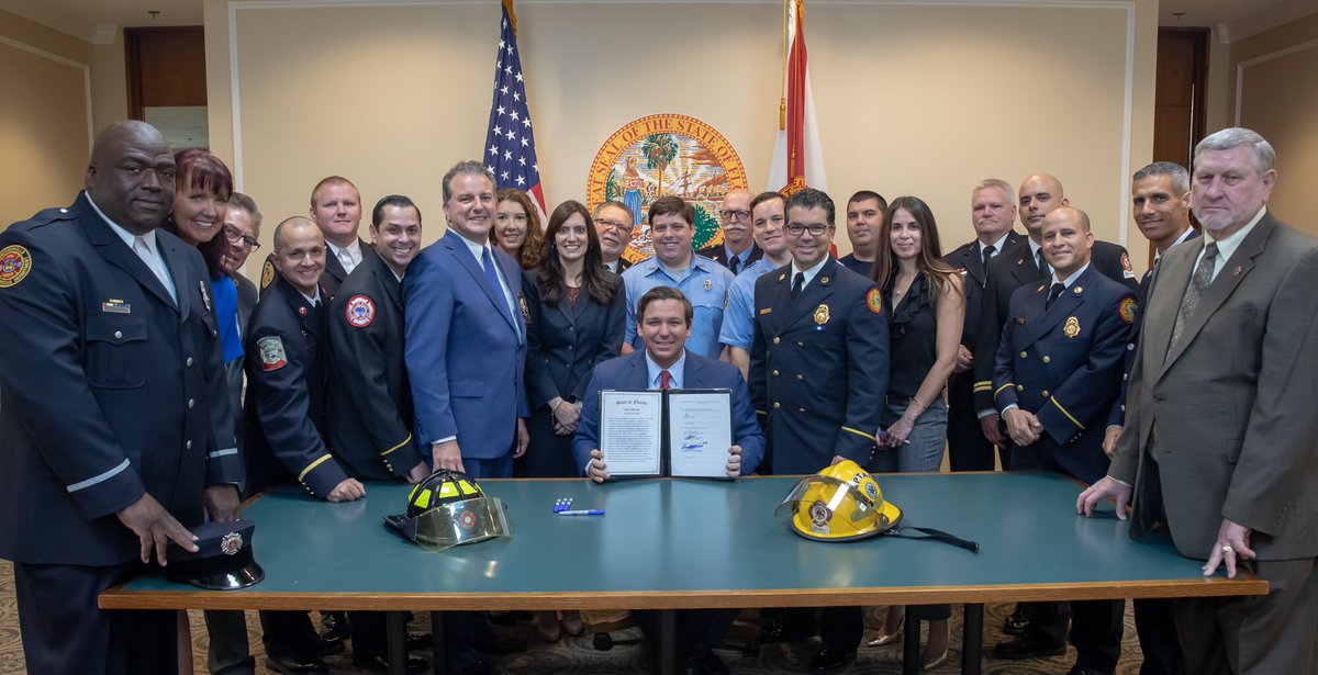 JimmyPatronis's tweet image. Today, FL tells every firefighter battling cancer, every firefighter afraid of getting cancer, and every child who dreams of being a firefighter that we are in their corner. Thank you @GovRonDeSantis for your support in signing this important legislation into law! #flapol