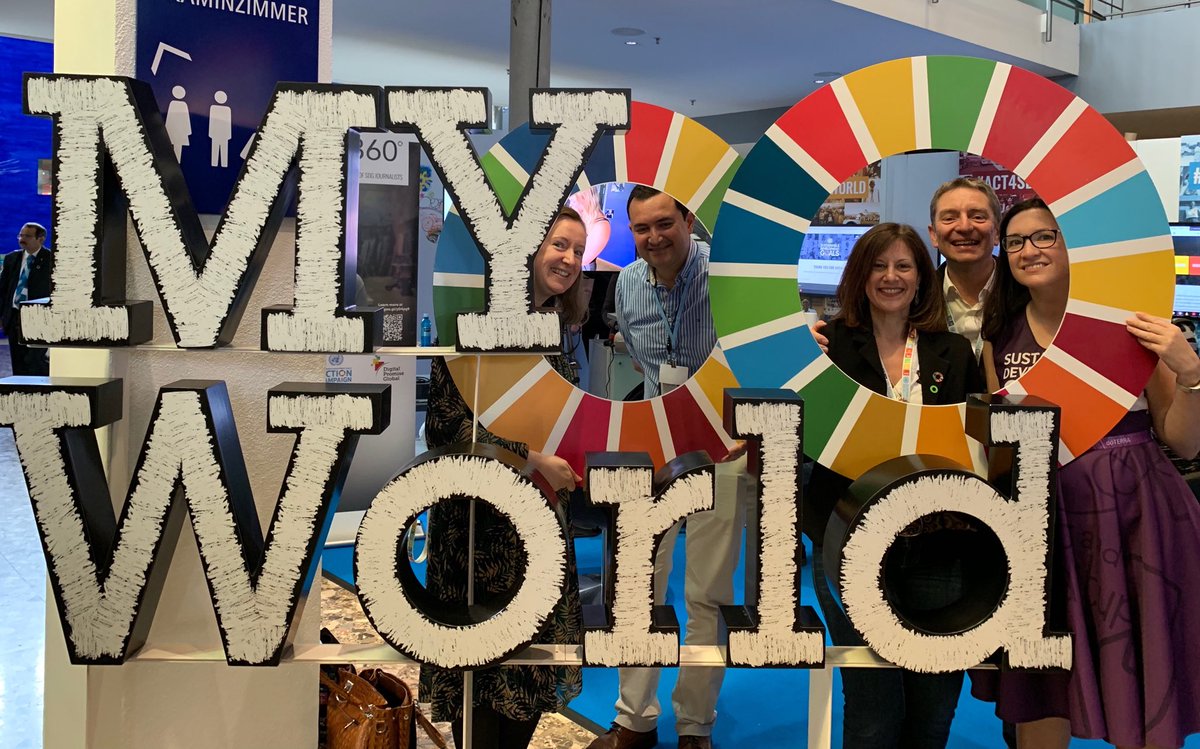 ClaudiHullenaar's tweet photo. Standing together for progress to accelerate #SDGs in global #events sector #SustainableEvents #SDGglobalFest ⁦@Events_Council⁩ ⁦@guybigwood @FionaPelham⁩ ⁦@UNFCCC⁩ #eventprofs https://t.co/0hxjiBxDiu