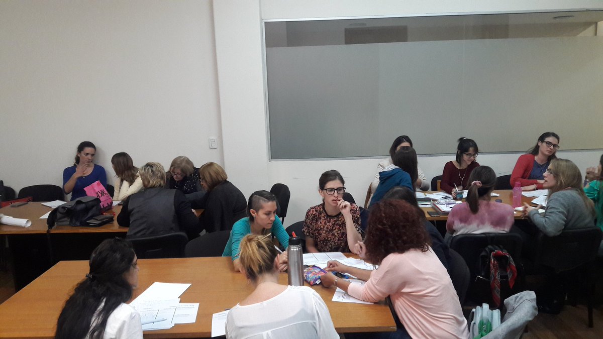 ElenaGasparriOk's tweet photo. 4to. Encuentro del Seminario De Formación de Formadoras: "Desafíos de género en la ciencia, la tecnología y los negocios" @CienciaSantaFe @ComunidadCRIAR https://t.co/wq0GwNTrKQ