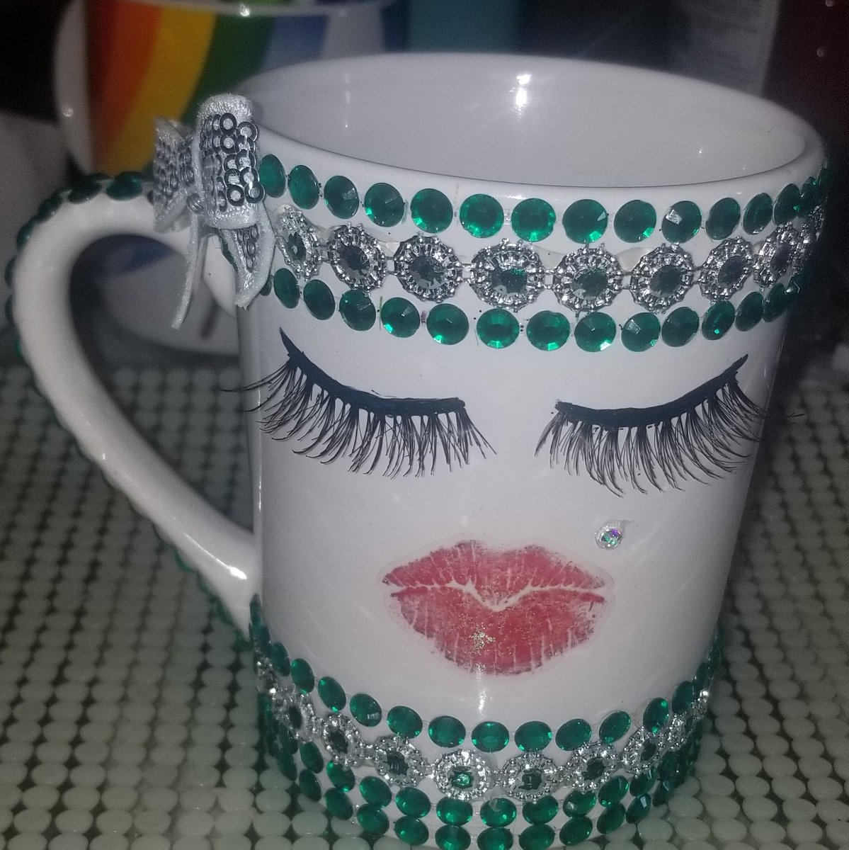 DrAlexAmanda's tweet photo. May babies want makeup brush holders. I love this idea so much!! Also loving the lavender BB holder! Making lots more today. TY @DaniG34277721 & @cjaeger6 #makeupbymandy #makeupbrushholder #beautyblenderholder #makeupbrush #beautyblender #makeupdiy #Beautydiy #may #Birthstone https://t.co/t0YCBk9Dr5
