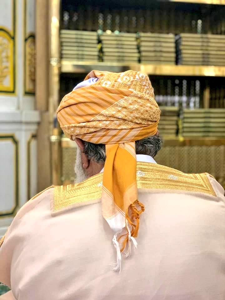 UlemaE's tweet photo. Legend in Masjid e Nabvi (SAW)❤

#LastHopeJUI #PakistanZindabaad https://t.co/NeMtsVvZMH