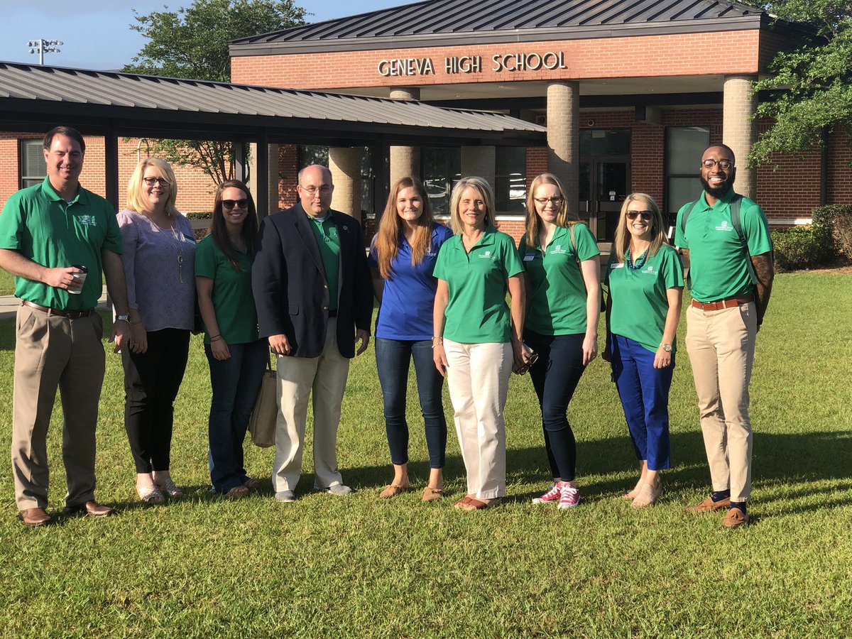 Bebes92's tweet photo. Great first stop on our Weevil Tour today at Geneva HS! Excited to welcome these Panthers to our @EnterpriseState @AAC_Ozark Family! Next stop Daleville HS! @egmackey @geneva_panthers @GCS_Super @GenevaALSchools https://t.co/wPsqoQuIkz
