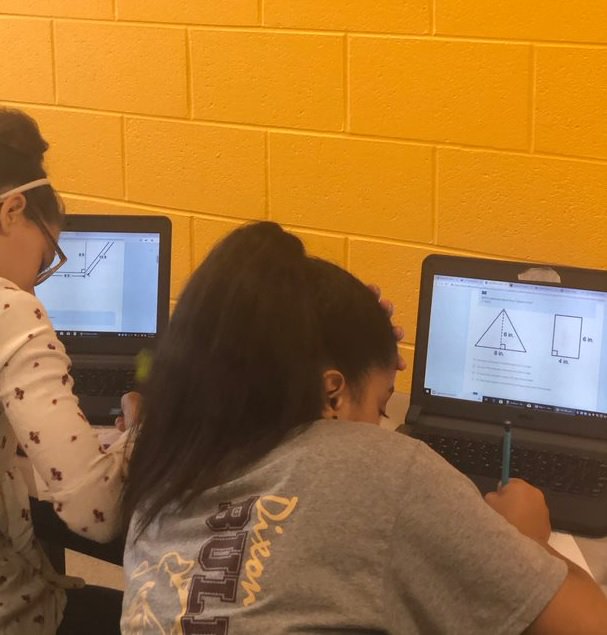 abenton00's tweet photo. Thank DMS teachers for all you do to expose our students to the many tools available in @Office365. We are rocking our assessments with OneNote, Forms and Sway all over the school. #onslowdlt #OCSInstructionalframework https://t.co/MBAy4MbUsh