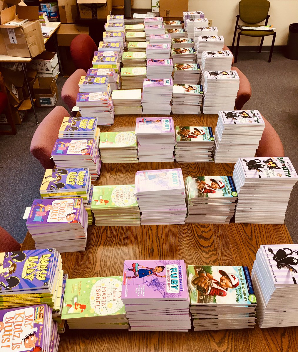 ccpsela's tweet photo. Got books?  Check out the new Book Club titles coming to grade 3 soon! https://t.co/StzONk6811