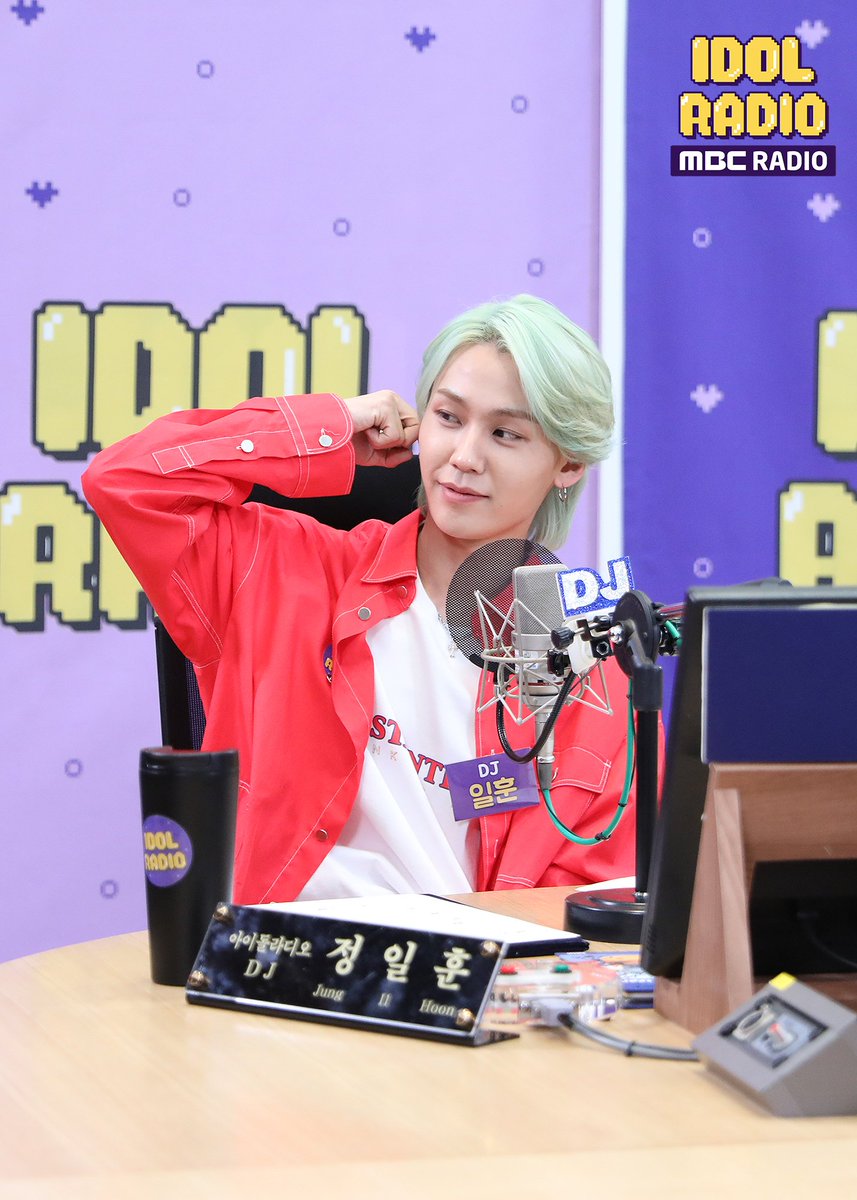 BTOBSupports's tweet photo. [#IDOLRADIO Album 20190501] 
ep211. with DONGKIZ

#IDOLRADIO #비투비 #BTOB #JUNG_ILHOON #RungD
.
source
https://t.co/i8maLZqnO1 https://t.co/u6OgMWMblo
