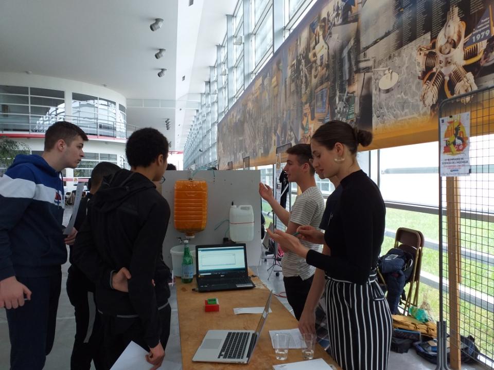 diderot25's tweet photo. Visite par les élèves de 3ème du @ClgDiderot @diderot25 des Olympiades des sciences de l' ingénieur à l'@ENSMMOfficiel dans le cadre des @AcCordees, repas au restaurant universitaire, participation au jury , conférences scientifiques et industrielles, remises de prix. https://t.co/gWUMRkLQho