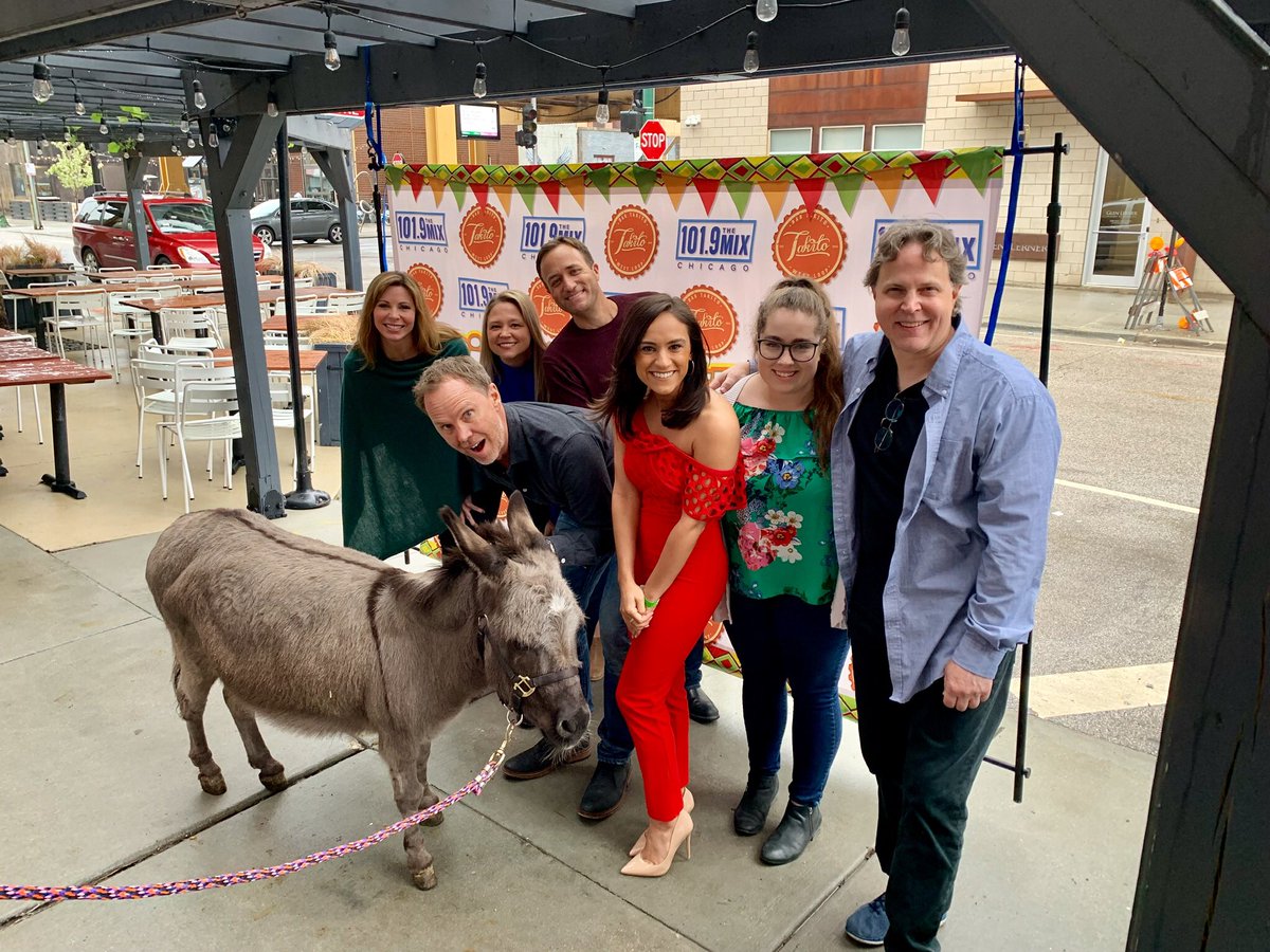 VioletaPod's tweet photo. Cinco No Thinko had it all! A donkey, a gallon margarita, and a bunch of amazing listeners.
#CincoNoThinko #ericmorningmix #squadgoals #burro #cincodemayo #weekendvibes @ericmorningmix @EricTheMix @melissamcgurren @melissa_dever @mixwhip @ericmorningmix https://t.co/EXuGid7CG4