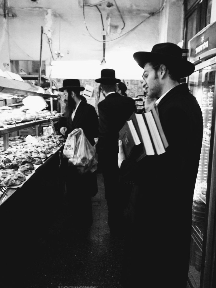 Tivuch4u's tweet photo. Shabbat Shalom Y'all
#shabbatshalom #shabbat #shalom #holiland #israel #idf #soldiers #army #chabad #chabbad #shopping #food #menfashion #heels #womensfashion #styles #instafashion #outfit #dress #ootd #trendy #apparel https://t.co/4125vHZgch