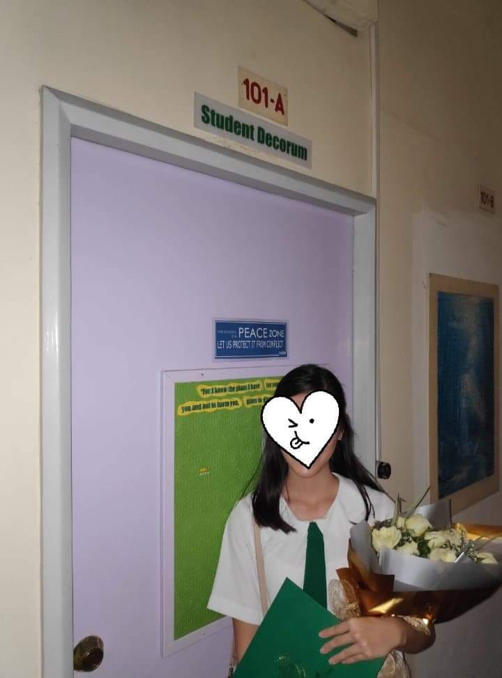 limjaymee's tweet photo. #SeenYourMemories #SeniorsOut 🤫 https://t.co/cyAn8XhAao