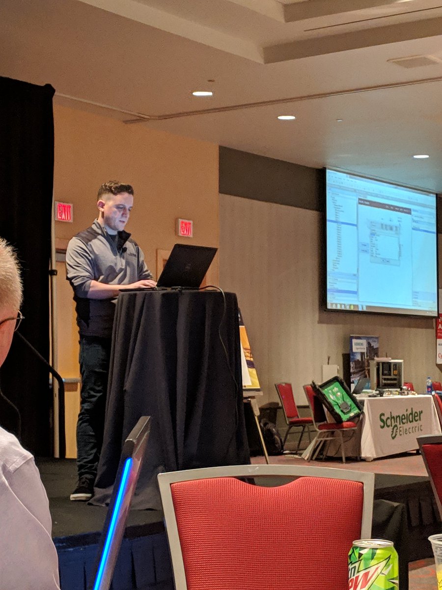 KimBrownCSE's tweet photo. We have Aaron Rickle from the @CochraneSupply tech team talking about some great stuff at the Technical Track at #ControlsCon. #Niagara4 #graphics #mobileviews #BAS https://t.co/UBSN21Dd6W