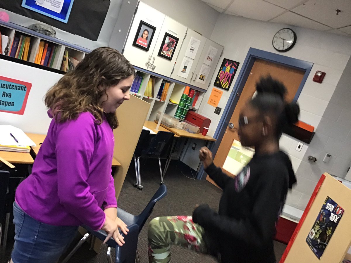 rmccoy3130's tweet photo. Collecting, organizing, and graphing data in the Heart Rate Experiment!
@LIBERTYSCHOOLS 
#libertyoaks
@libertyoaks
#lpsleads https://t.co/iv7PEsJJOt