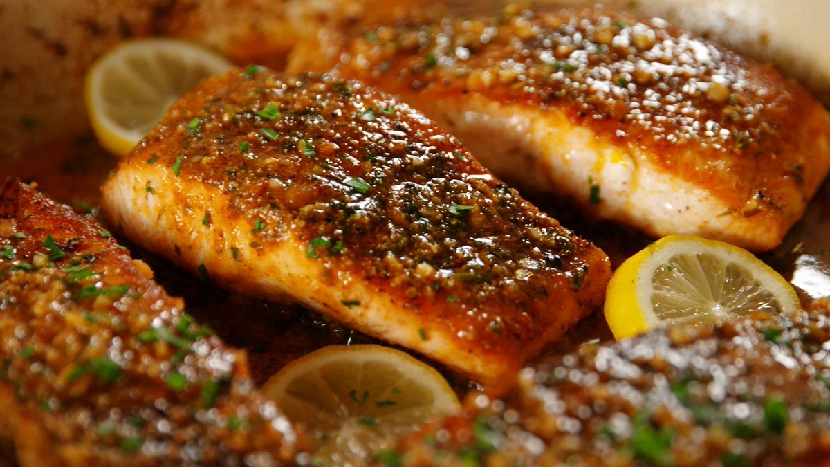ChefDMyotte's tweet photo. Cajun Parmesan Salmon #ChefDMyotte #salmon https://t.co/HyEIhhehB6