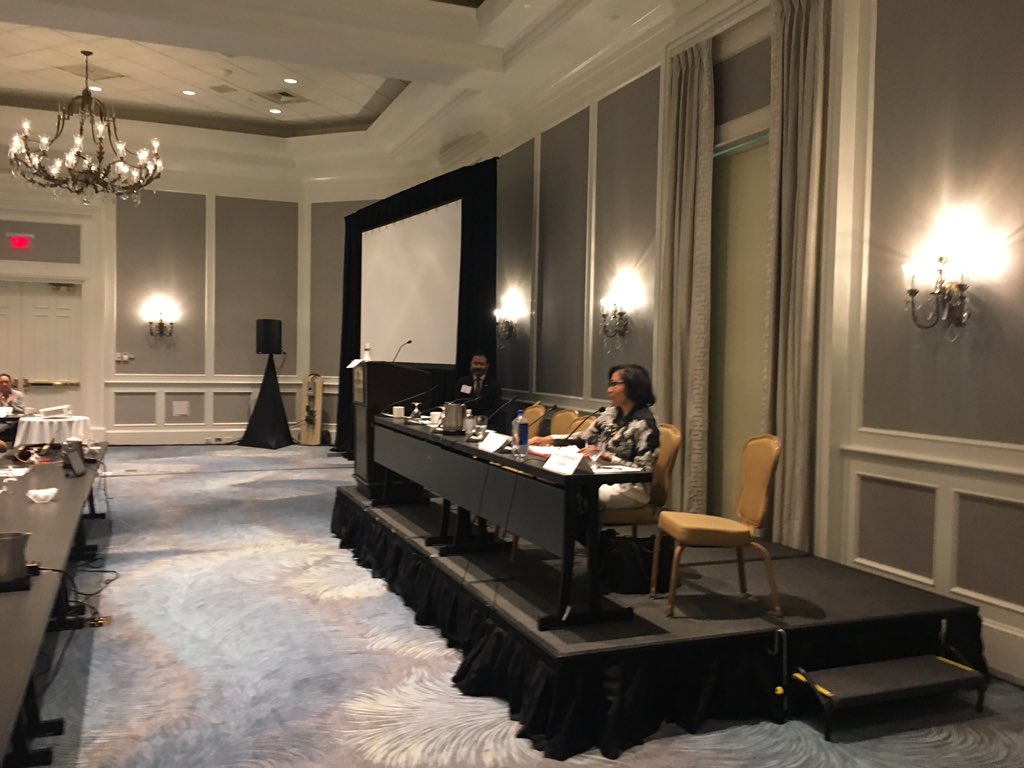 PhilipFavro's tweet photo. On Day 2 of #SedonaConference , audience applauds Judge Roby for her pioneering work in diversity in the law. Great stuff! @TSCSedona https://t.co/O4G88o14v2