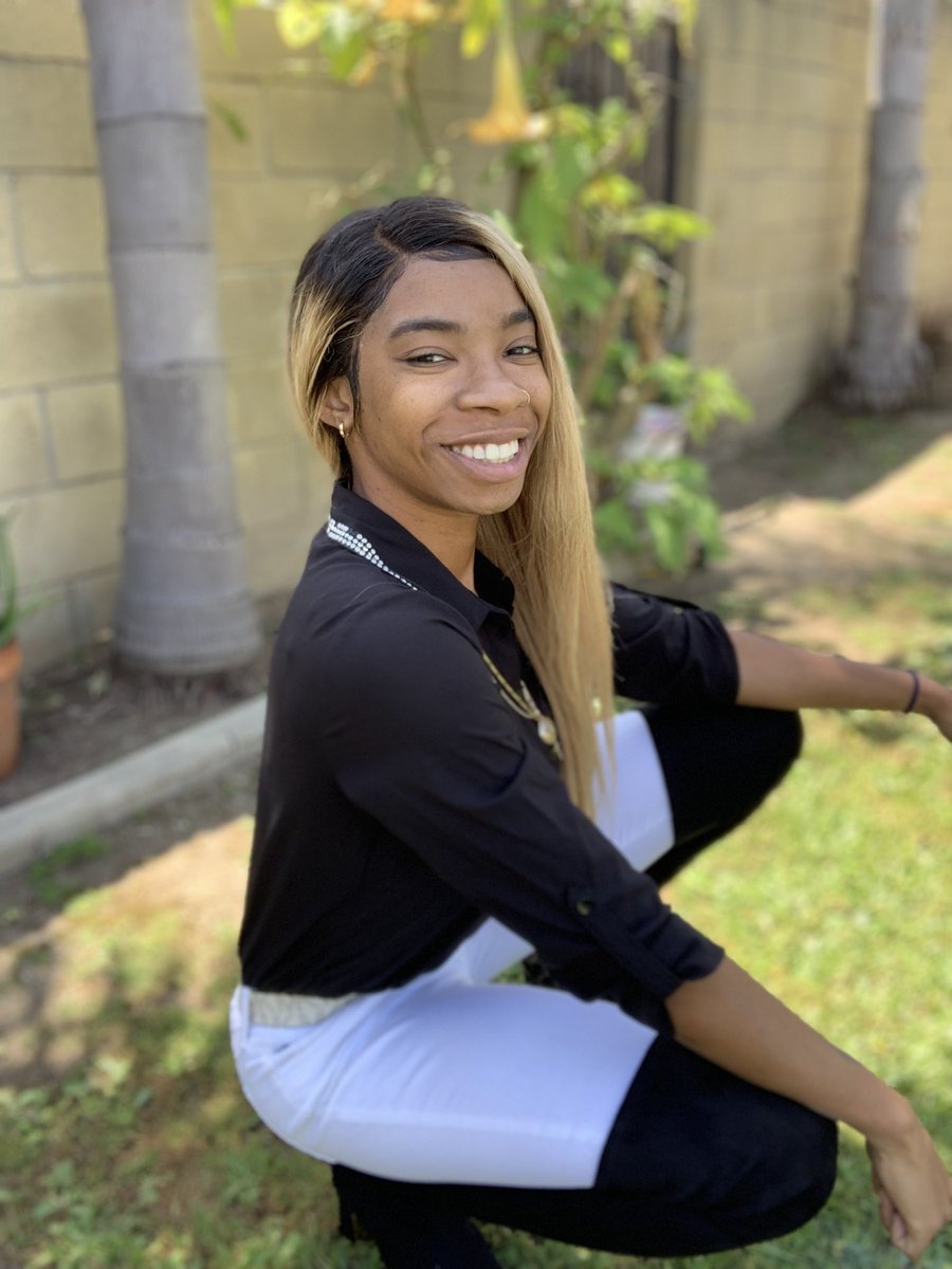 HughNoHefner88's tweet image. Do I look like my daddy?