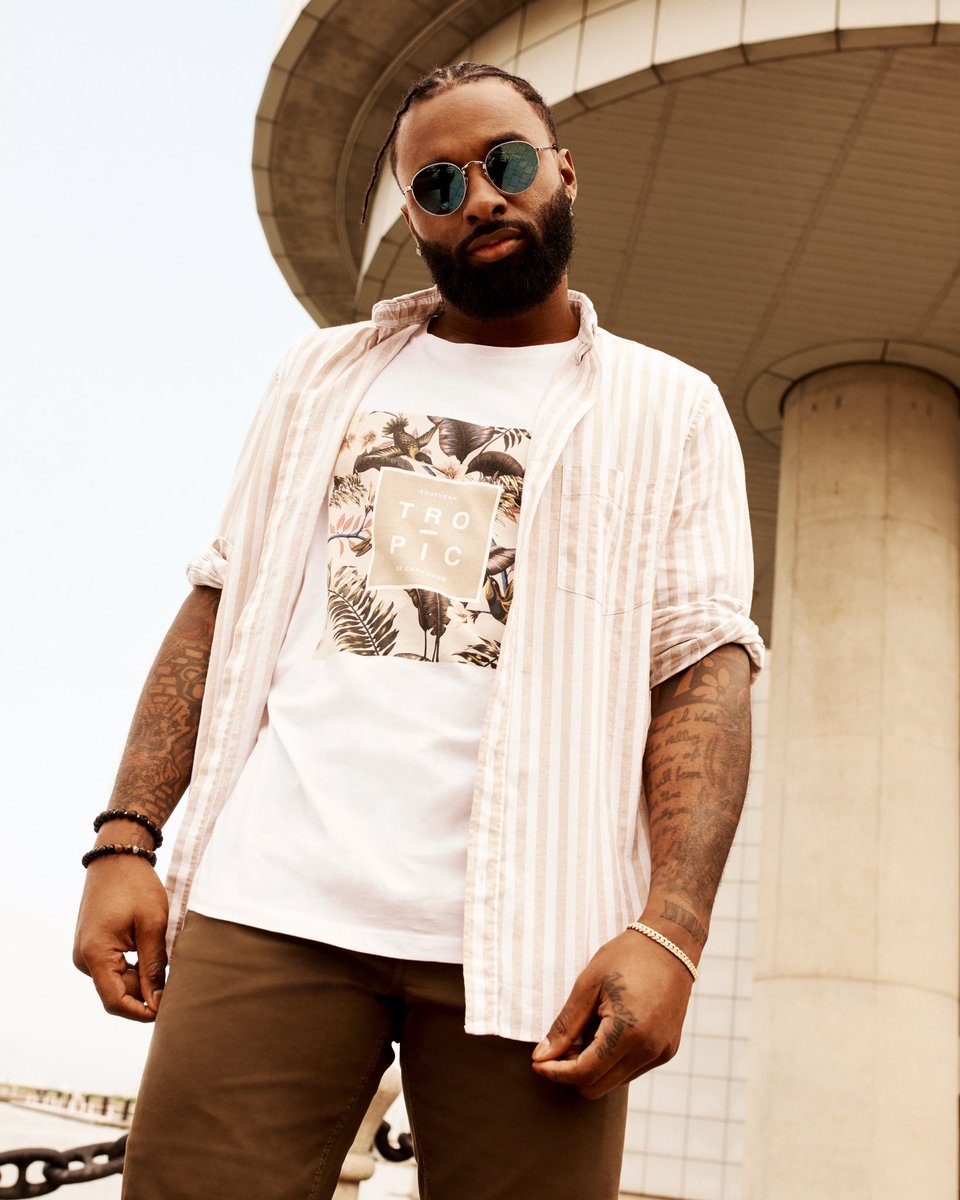 God_Son80's tweet photo. Who is ready for summer? I’m feelin’ the new @hmusa looks 👌🏽 #HMMan #HMxMe #ad https://t.co/rWxRZqIFNF https://t.co/qf1KXzRQUe