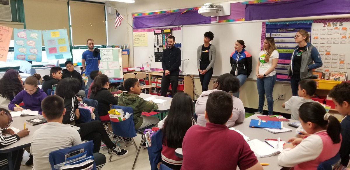 Amazing morning with the Google Cloud Team at P.S. 76! Students created their own Google logos using Scratch, followed up by an informative Q&amp;A session. Thanks to Aaron and the whole Google crew! #76learns #googleforeducation #googlecloud