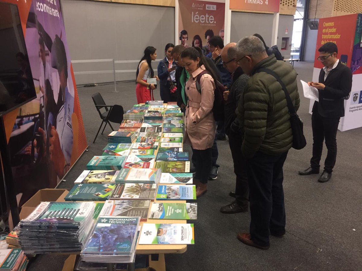 #SENNOVA hace presencia en la #FILBo2019 con la producción académica generada por nuestros instructores y aprendices de nuestros Centros de Formación a nivel nacional. 
👉 ¡Visítanos! Pabellón 21 -Auditorio G #SomosSENA