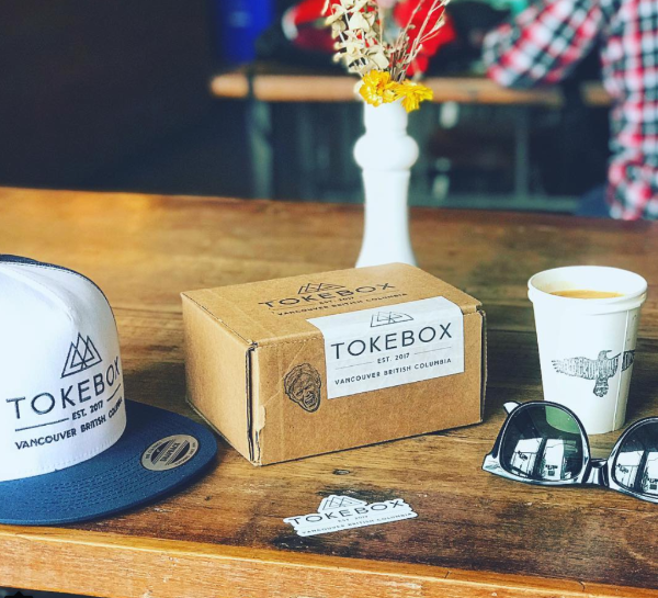 tokebox's tweet photo. Tokebox Club - Do You Smoke? - https://t.co/6YcfTLCLYx https://t.co/SjAbc7m3FR